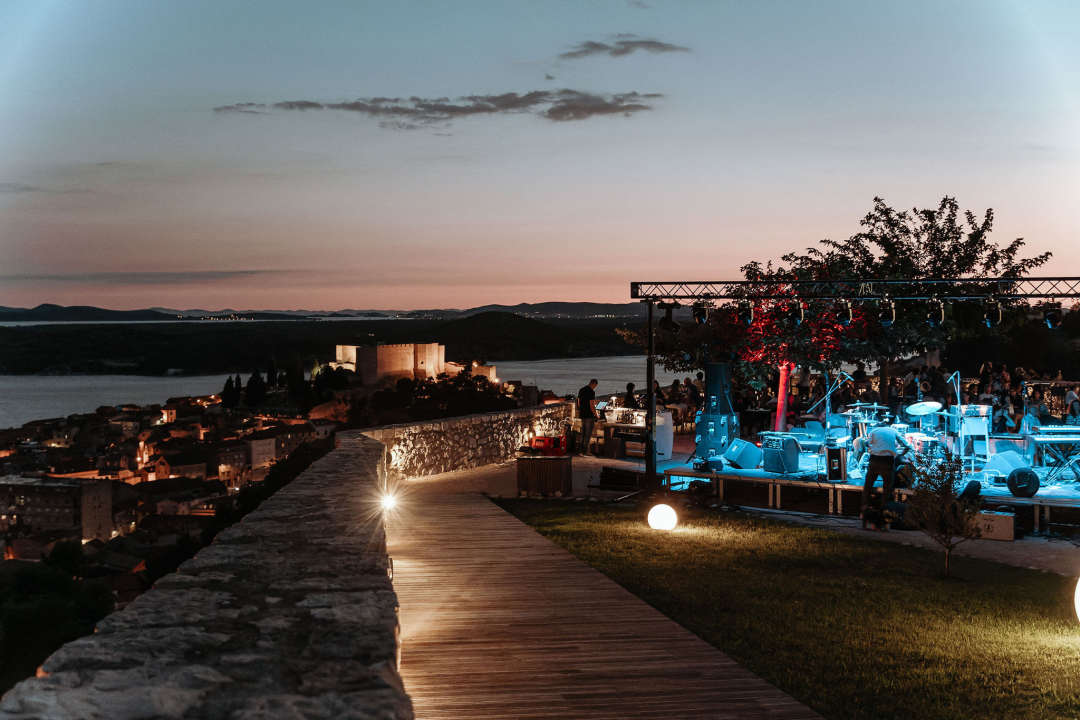 José James na Mihovilu, na Baroneu dva jazz koncerta i filmovi