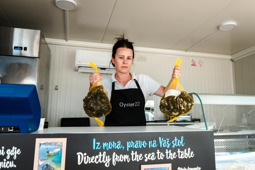 Posjetite kušaonicu Oyster22 i na licu mjesta uživajte u slasnim pidoćama na buzaru!