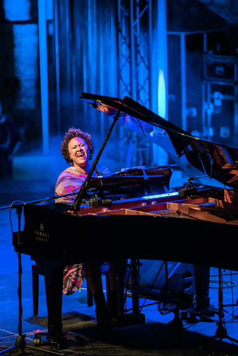  Emeli Sandé prvi put nastupila u Hrvatskoj, a publiku u Šibeniku osvojila je emocijama 