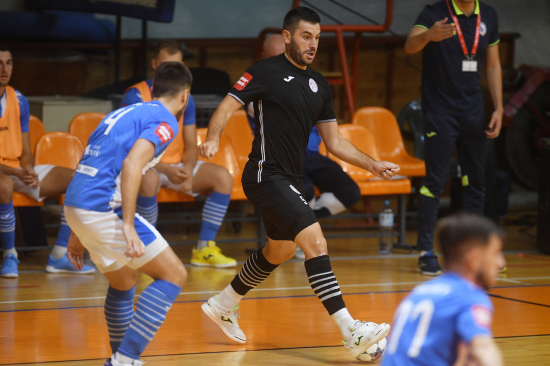 Crnica poražena na Baldekinu od Osijeka, presudili prekidi i kontre