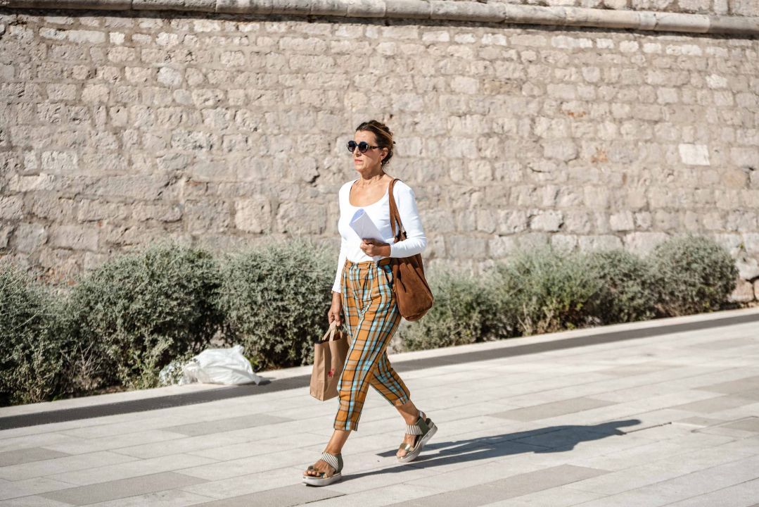 Moda godine ne broji: Ove dame modnim odabirom oborile su centar grada! 