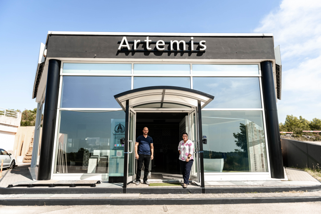 Artemis nudi akcijske cijene keramike s lagera! 