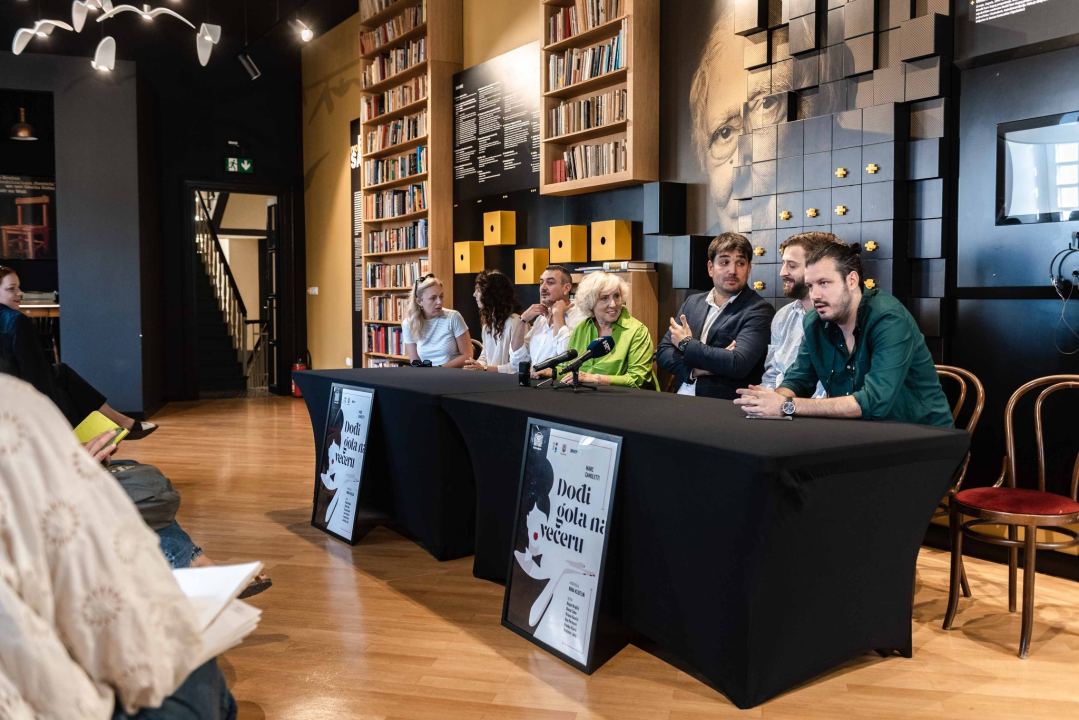 'Dođi gola na večeru' otvara novu sezonu u šibenskom kazalištu: 'Laganje je aktualna tema'