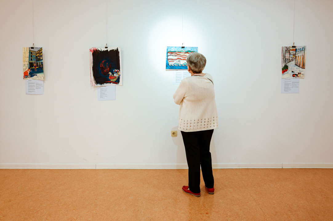 ‘Pustolovine iz dječjeg grada’: Dolores Bujas slikama i pjesmama nudi tračak nade i veselja