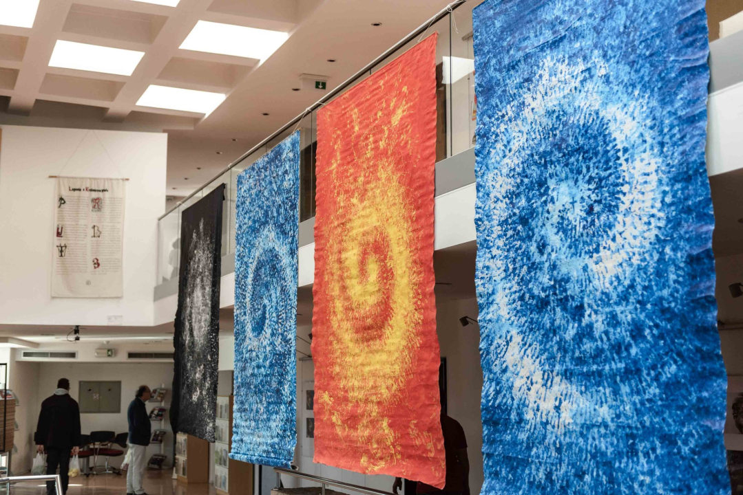 U Knjižnici izloženi radovi Borisa Demura: 'Intuitivno je prihvaćao sve moderne prakse te ih obradio na svoj način'