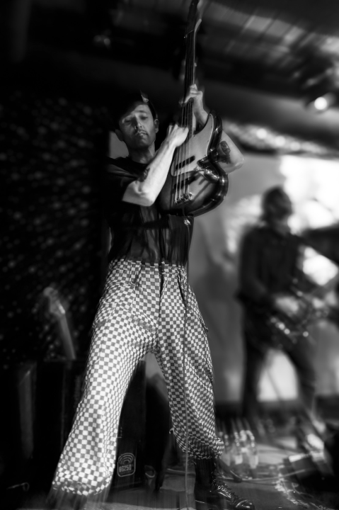 Post pankeri 'Algiers' energičnim koncertom 'shookirali' sinoć publiku u Šibeniku 