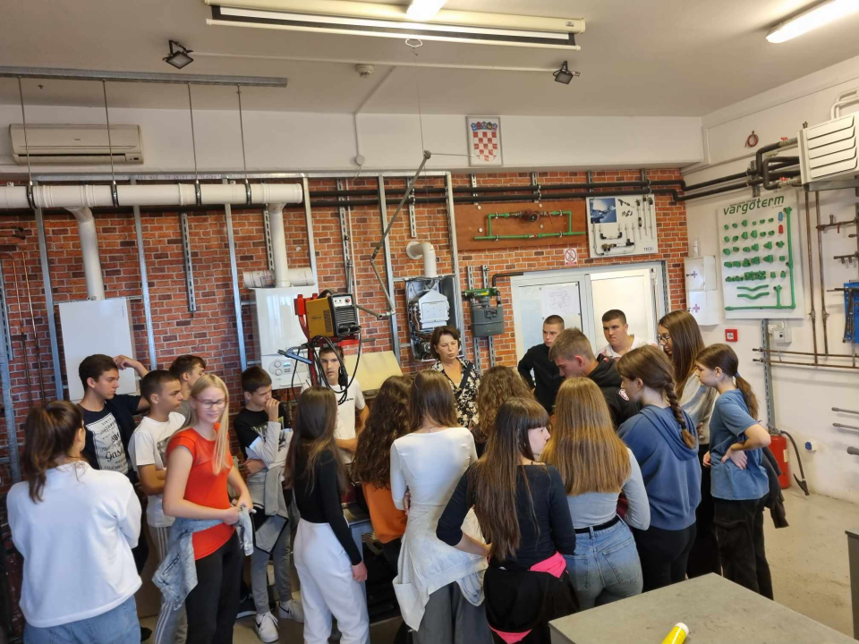 'Dan otvorenih vrata' u Industrijsko-obrtničkoj školi: 'Učenici mogu vidjeti kako se radi u našim radionicama' 