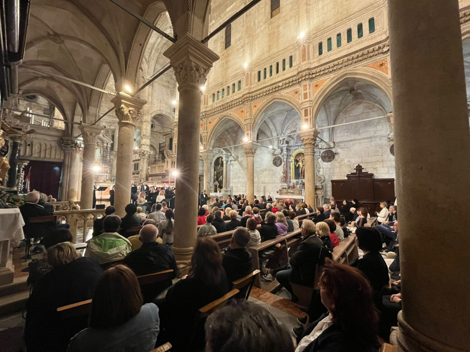 U katedrali održan koncert 'Hrvatska misa'
