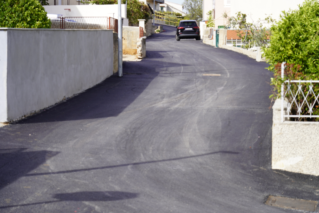 Burić obišao radove na uređenju ulica u Njivicama