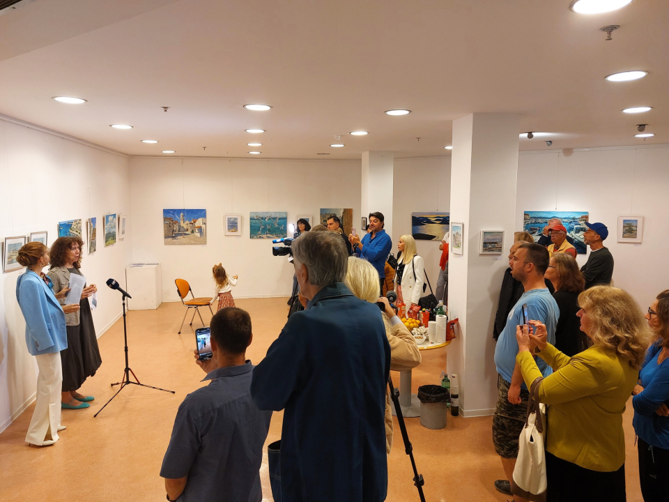 U knjižnici otvorena izložba mlade ukrajinske umjetnice