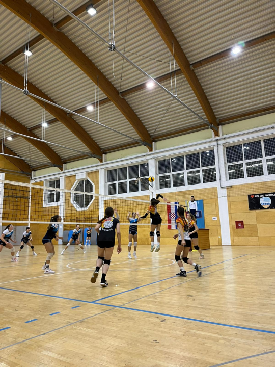 Odbojkašice Vodica slavile na domaćem terenu u 1B ligi 