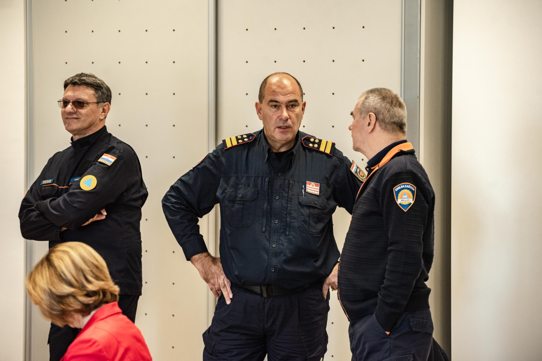 Šibensko-kninska županija oslobođena od mina, župan Jelić: 'S ovim činom smo upravo završili rat' 