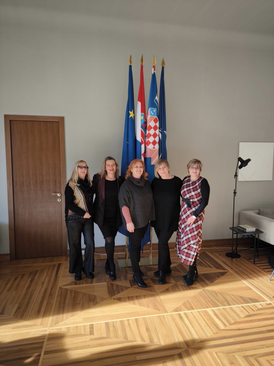 Učenici Medicinske škole na Pantovčaku kod predsjednika Milanovića