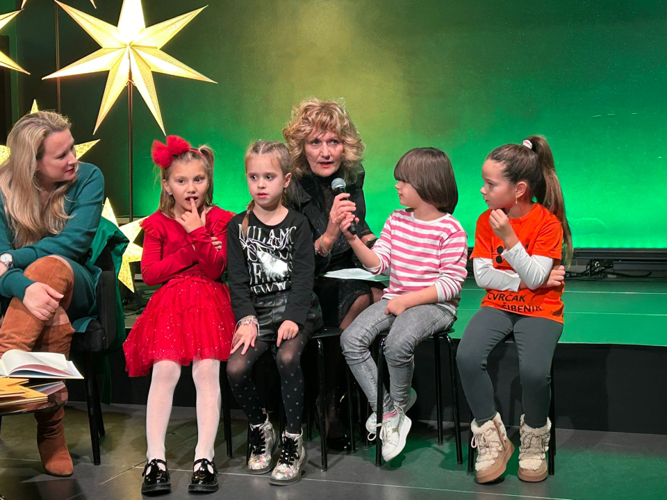 U Kući umjetnosti Arsen predstavljena zbirka poezije za djecu 'Ljubav', autorice Maje Gulin 