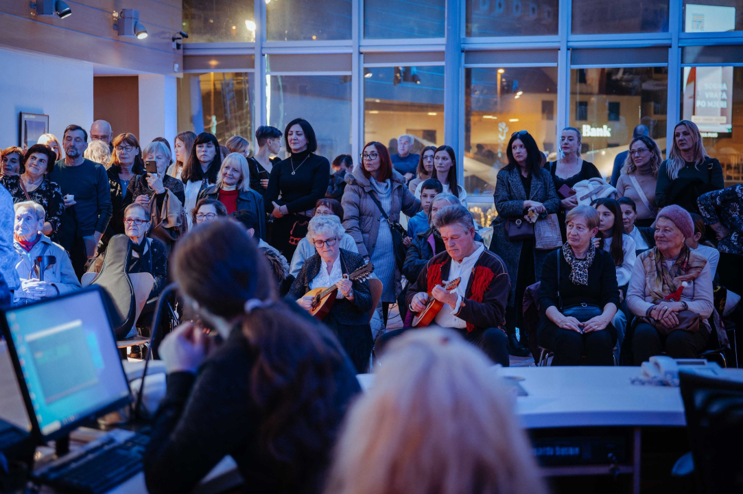 Hrabre Šibenčanke koje su preboljele rak dojke nosile reviju: 'Puno ljepše je ovako se družiti nego u bolnici'