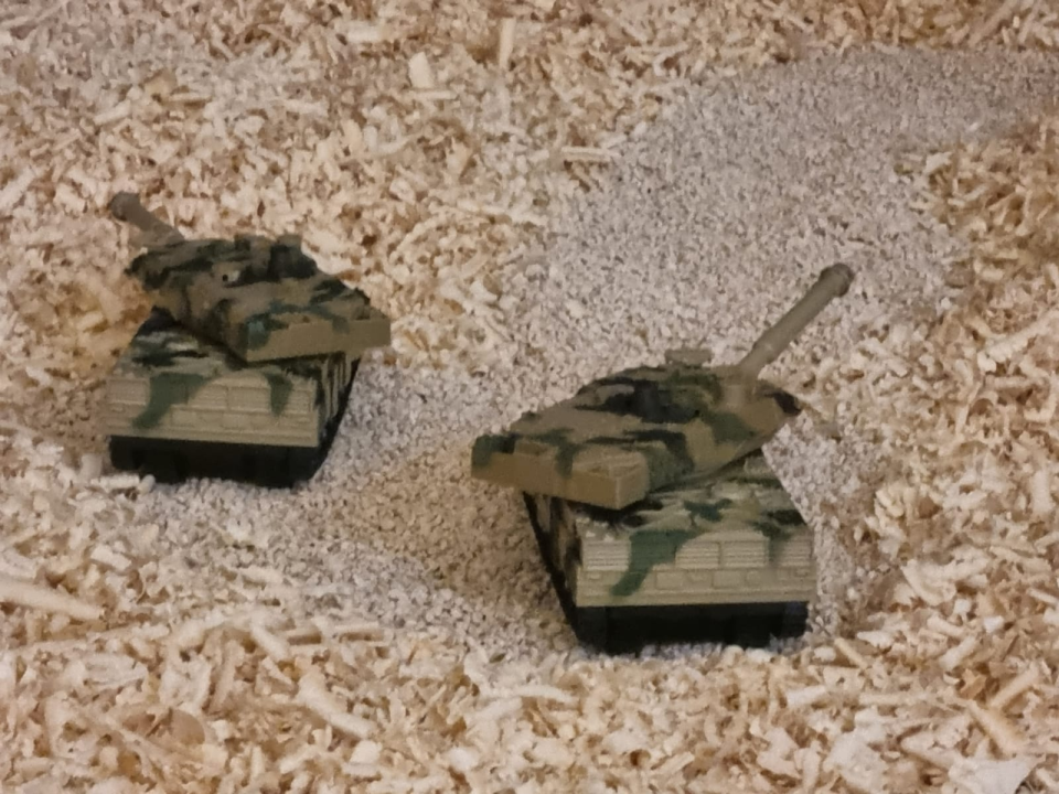 Mali Isus u okruženju: Tenkovi raspoređeni po jaslicama u Gospi van grada