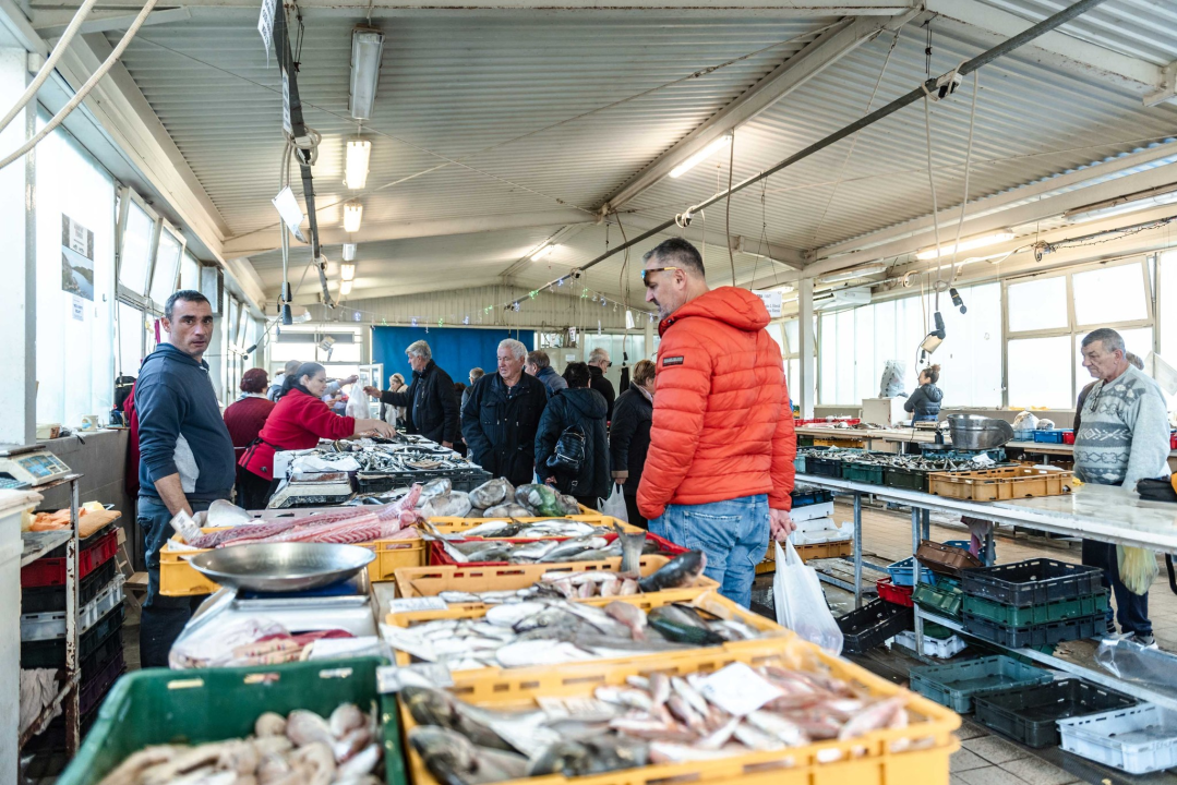Petkom se posti, ali iznimno i ove nedjelje: Peškarija u Šibeniku radit će i na Badnji dan pa stignete po ribu