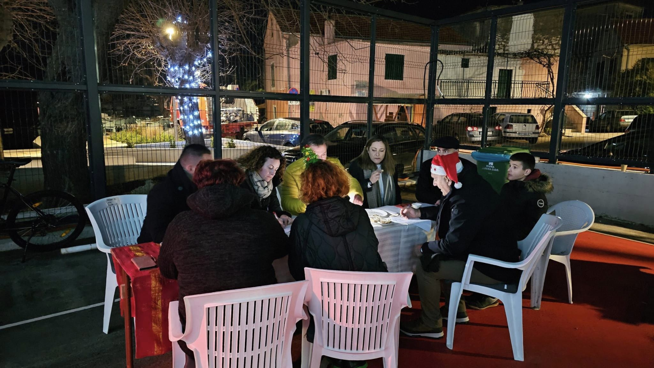 Mirjana Petrović i DVD Dubravice rade najbolje orahnjače u Skradinu