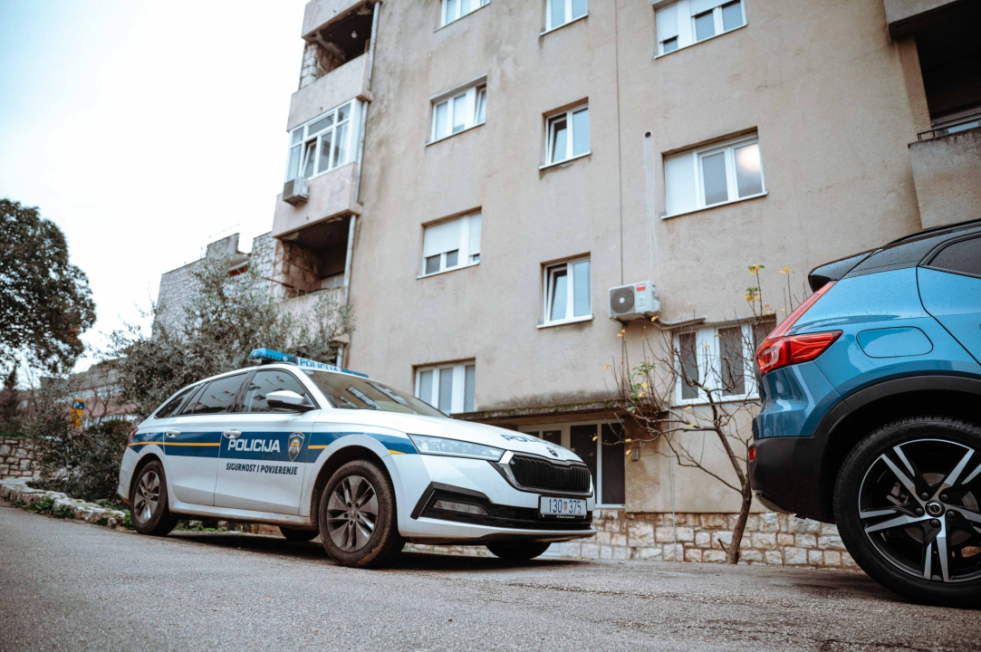 Rano jutros pucnjava na Baldekinu u Ulici Petra Preradovića na križanju s Triglavskom: 'Nije ovo prvi put da prave probleme'