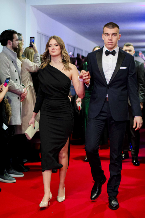 Zavirite na blještavi maturalni ples Tehničke škole Šibenik (1)