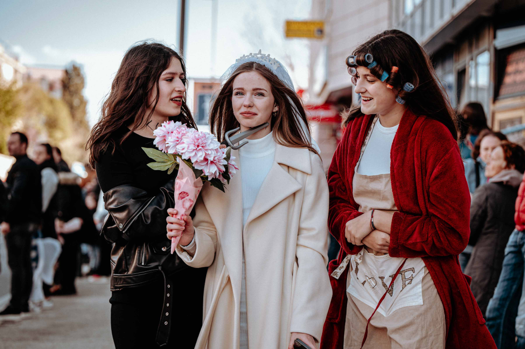 Maškarana povorka prošla kroz grad (1. dio): Najbolja maska Lego, najprovokativnija Oko sokolovo  