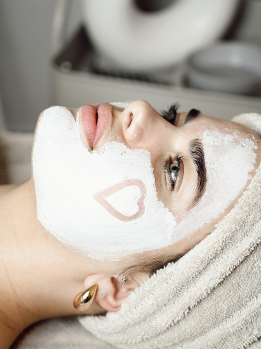 Posjetite novi kozmetički salon Saphir!