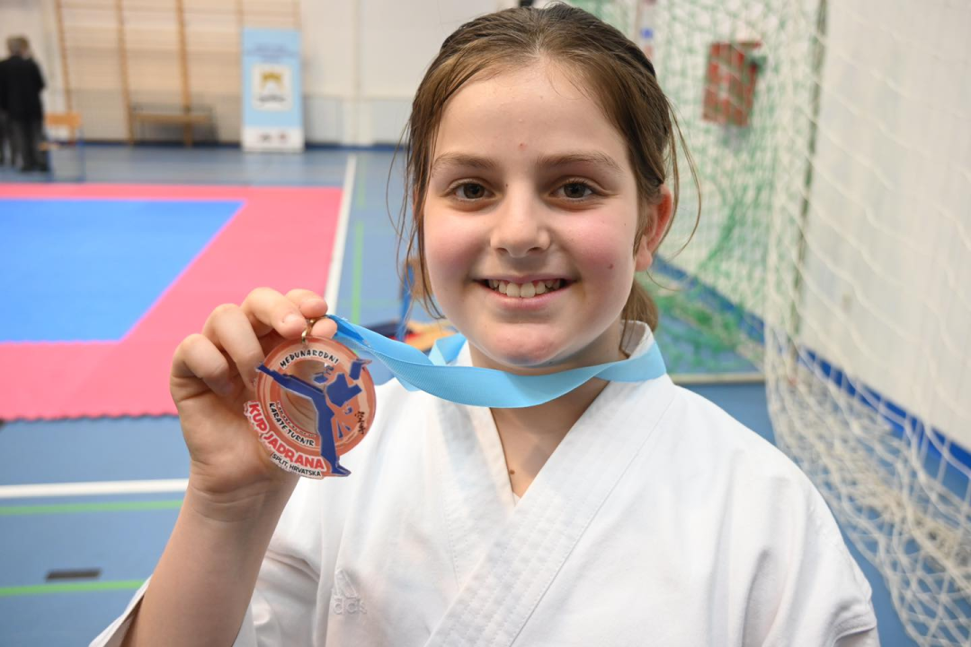 Pirovački karataši osvojili šest medalja na međunarodnom natjecanju