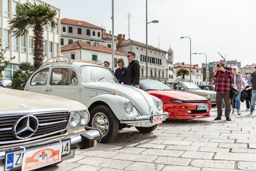 Oldtimeri izazvali veliki interes među Šibenčanima