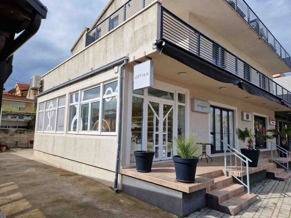Posjetite Optiku Ercegović u Vodicama i zablistajte s novim naočalama!