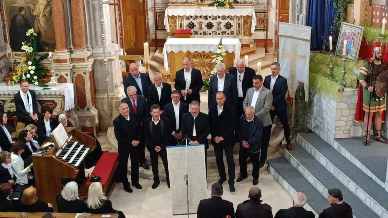 U Vodicama održana smotra crkvenog pučkog pjevanja 'Puče moj'
