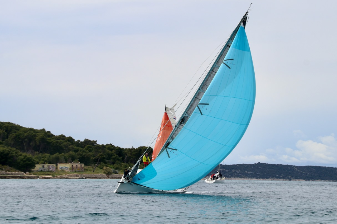 Prvi dan 20. Zlarinske regate krstaša: Damir Desabota i Mr. J iz JK Val treći u klasi ORC 2