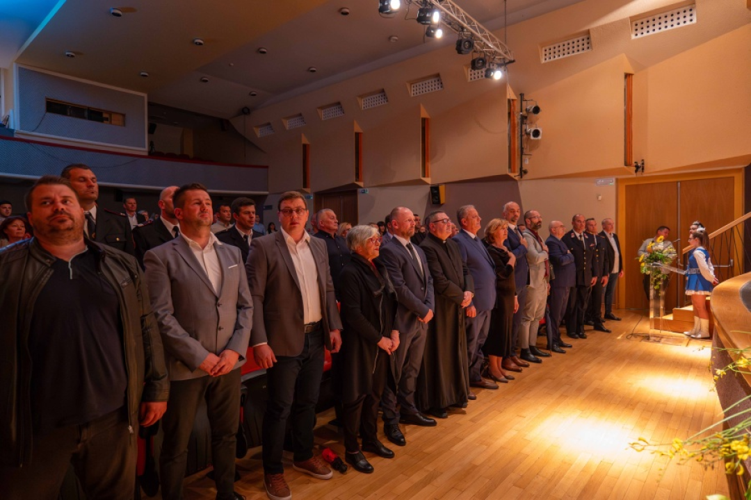 Dodijeljene plakete i nagrade zaslužnima na svečanoj sjednici Gradskog vijeća Vodica