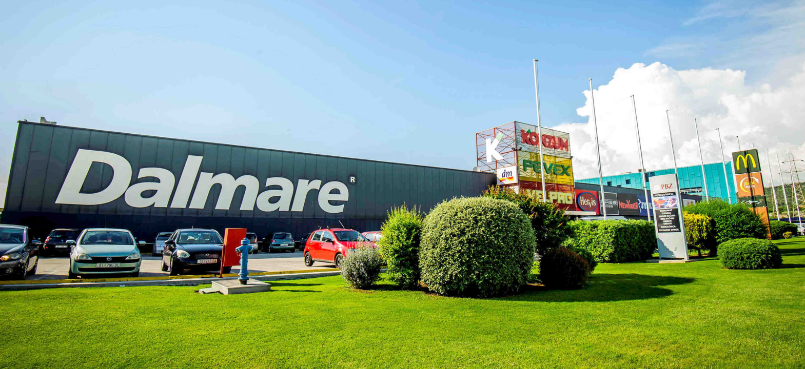 Sjajni popusti još jednog Plavog utorka čekaju vas u Dalmare centru!