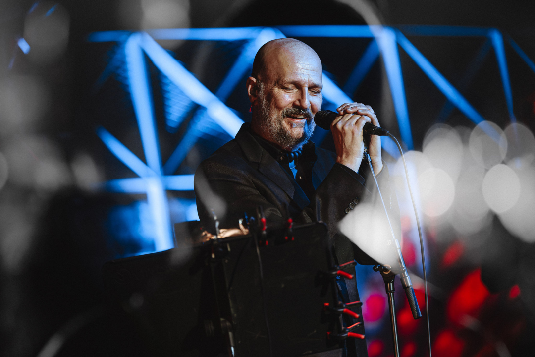 Odlično raspoložena publika i fantastičan nastup Urbana i gudača na Tvrđavi sv. Mihovil