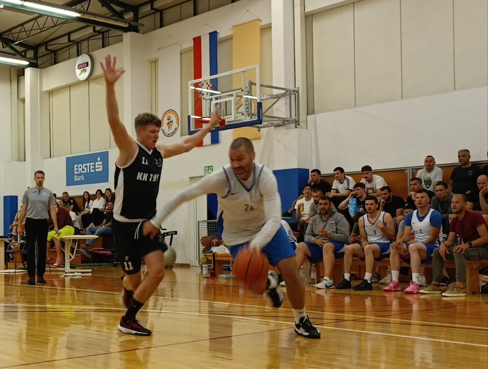 Karika osvojila Šibensku rekreativnu košarkašku ligu