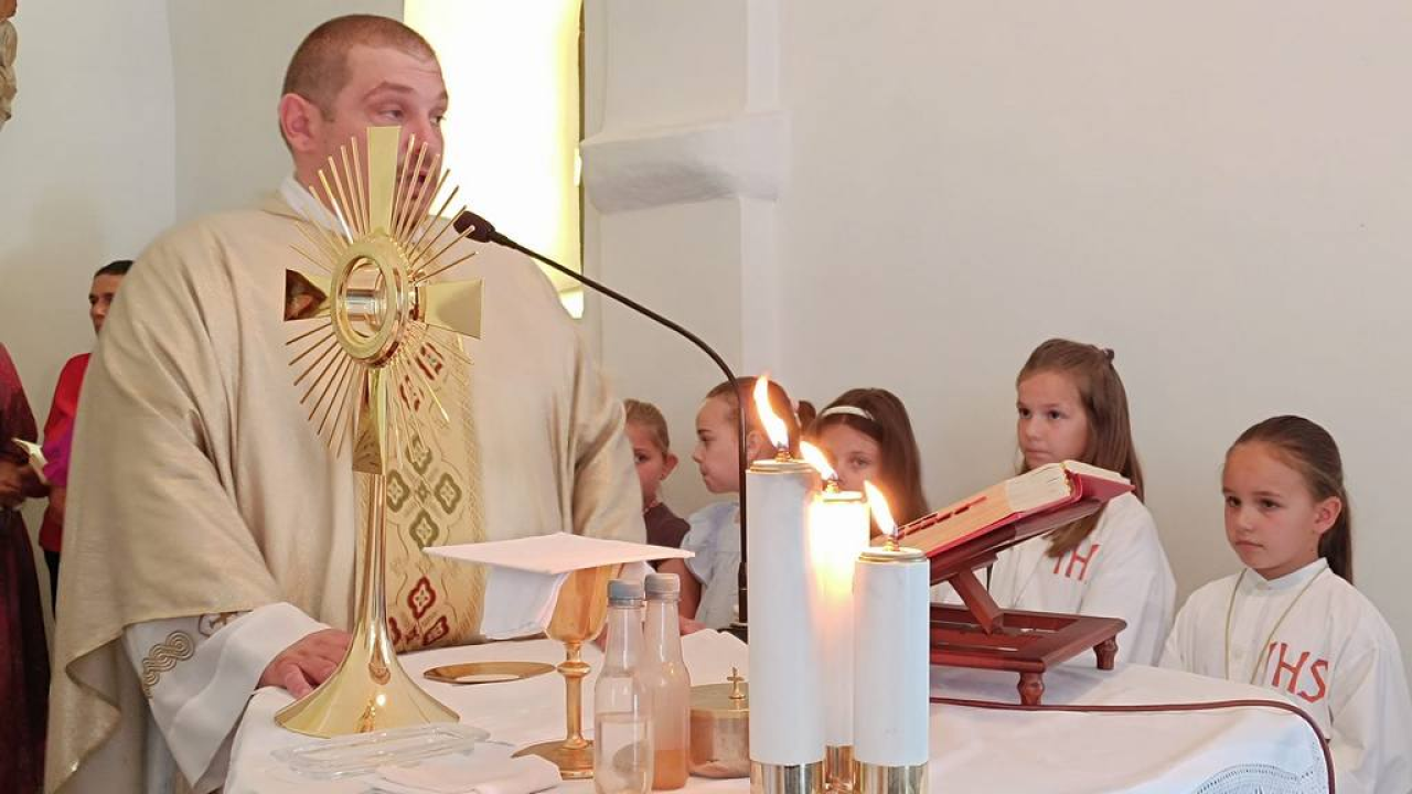 Svečanim misnim slavljem proslavljen blagdan Tijelova u Vukšiću