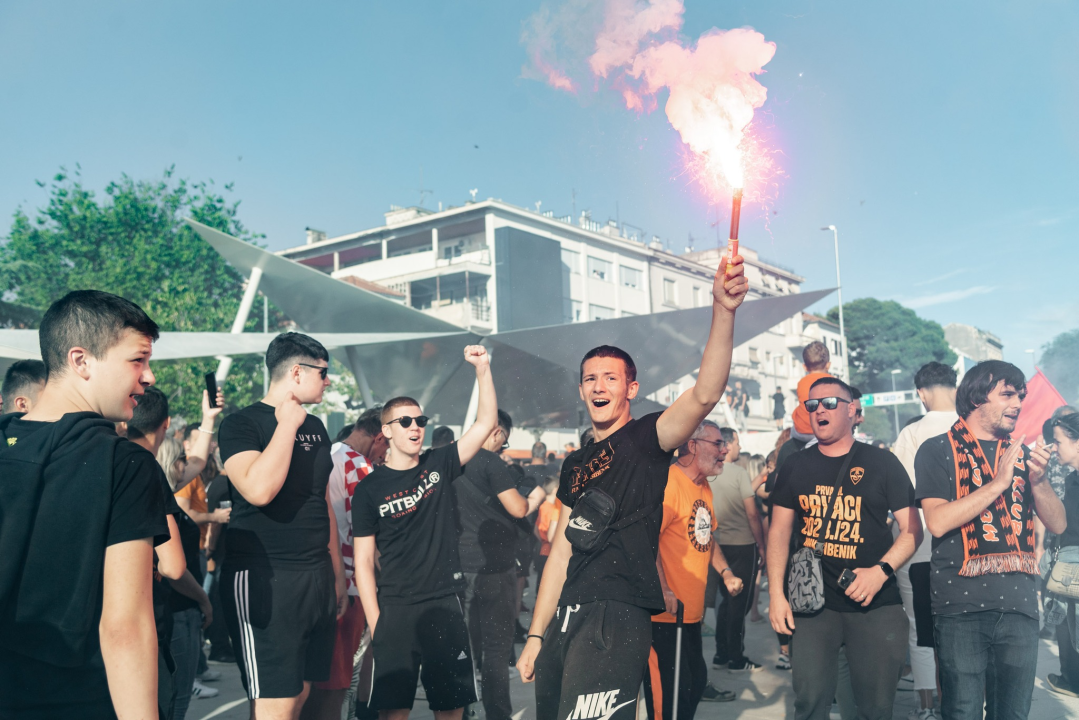 Šibenik dočekao svoje heroje u narančastom: 'Carević ostaje, sezona time završena'
