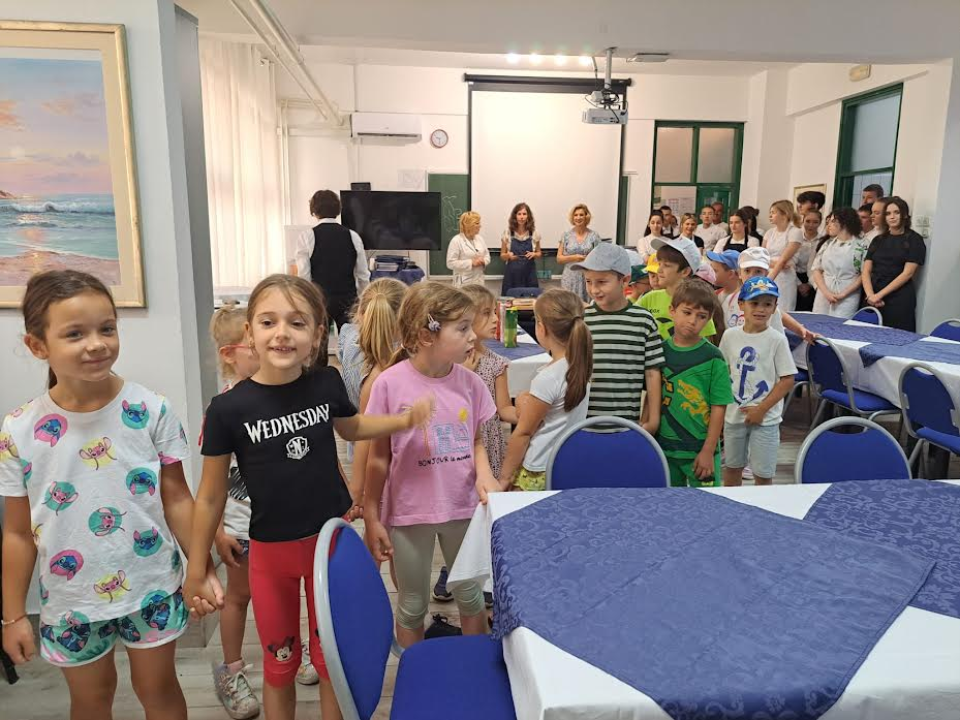 Mališani DV Osmijeh na jedan dan postali slastičari