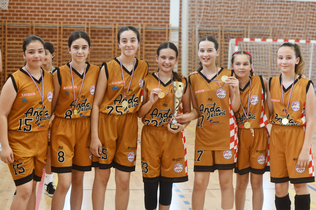 Treći uzastopni osvojeni turnir u kategoriji U-12 za Akademiju Anđa Jelavić