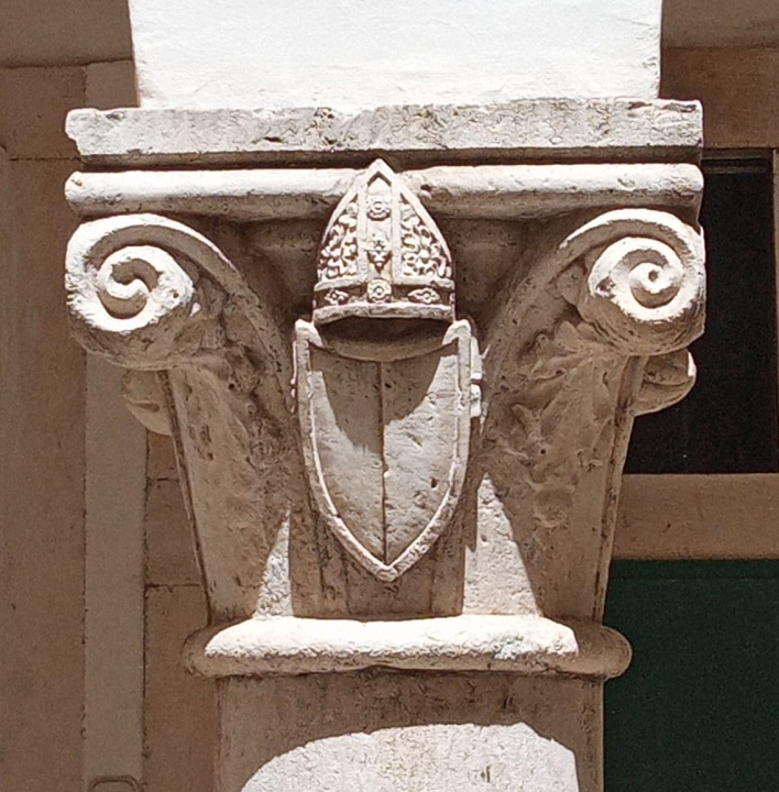 U Šibeniku ovih dana sve sami plemenitaši, a neki kao da su zaboravili svoje vlaško porijeklo