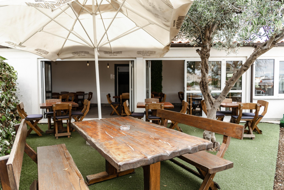 Posjetite Pizzeriju Delfin i uživajte u raznim specijalitetima!