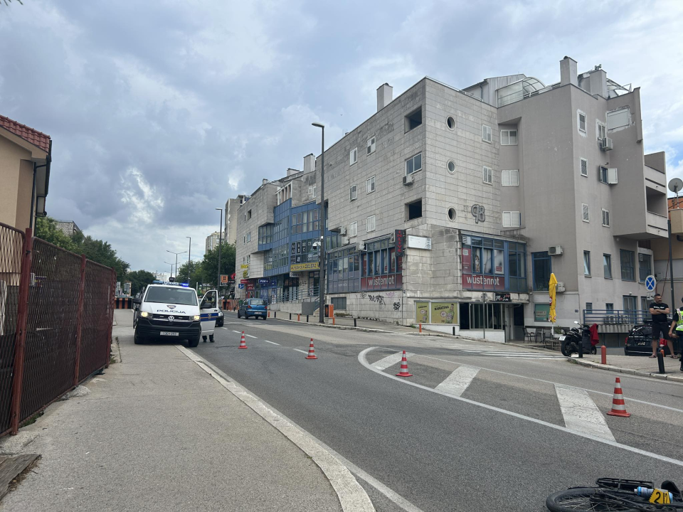 O sudaru dvije osobe na biciklu i motoru kod sportske dvorane policija će izvijestiti naknadno