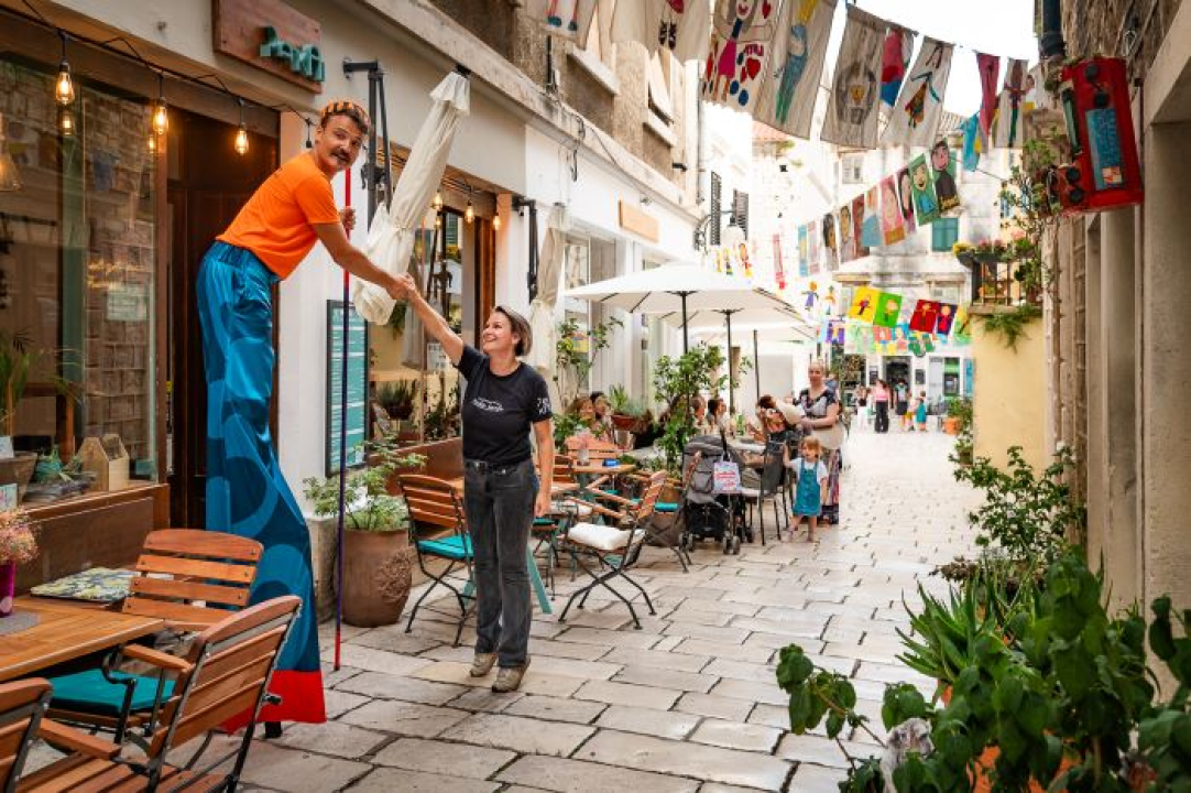 Posjetite šarmantni restoran Nomad i uživajte u slasnim à la carte jelima! 