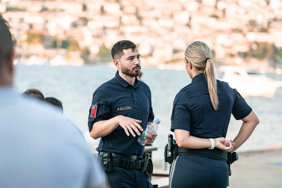 Na Martinskoj se okupili policajci, a Božinović poručio: 'Jedna smo od najsigurnijih zemalja na svijetu'