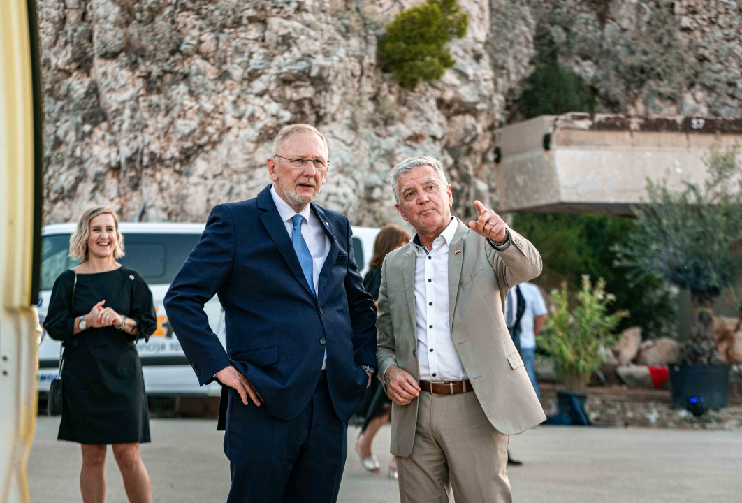 Na Martinskoj se okupili policajci, a Božinović poručio: 'Jedna smo od najsigurnijih zemalja na svijetu'