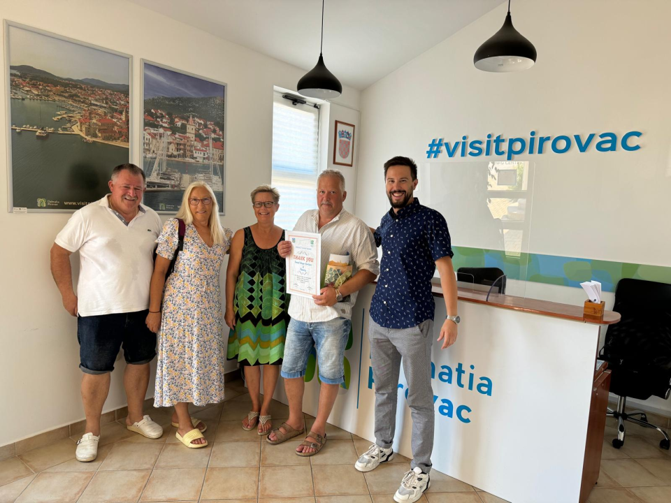 Norveški par u Pirovac kroz 15 godina doveo jedno malo selo svojih sumještanina