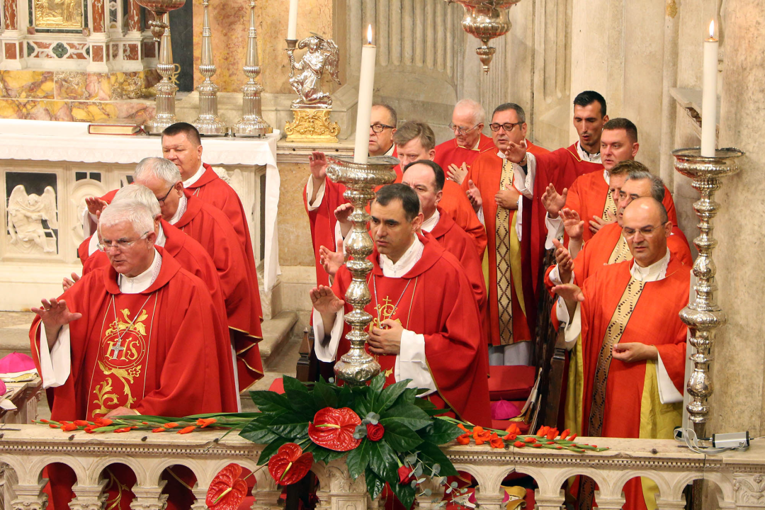 Biskup Ivas proslavio šezdesetu obljetnicu svećeništva