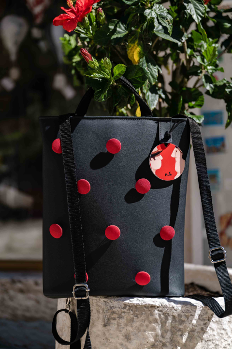 U Galeriju Juraj Dalmatinac stigle unikatne torbe koje rade majka i kći iz srca Slavonije 