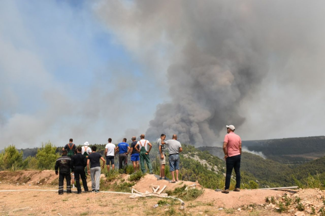 Župan obišao požarište: 'Zatražit ćemo proglašenje velike nesreće'