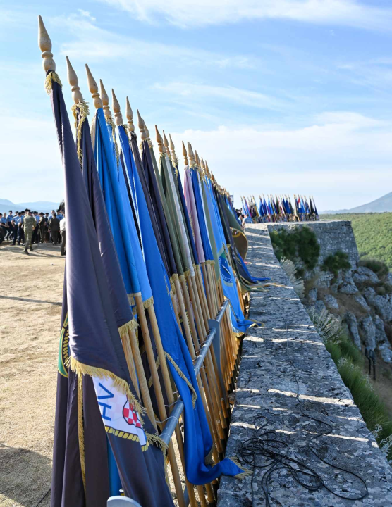 Svečanost na Kninskoj tvrđavi: Vijore se hrvatski barjaci u znak Dana pobjede